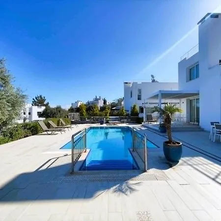 Vila 4-bed Private Pool And Ocean Views