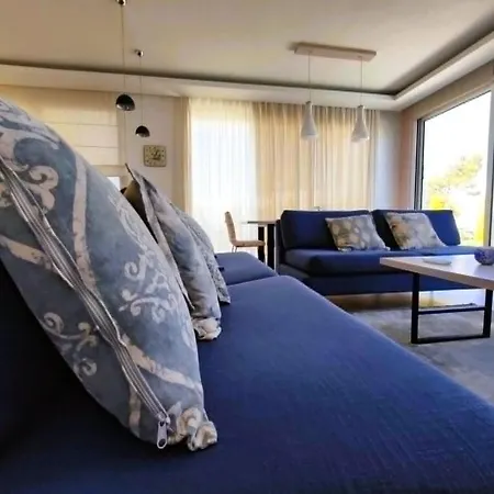 4-bed Private Pool And Ocean Views Vila *
