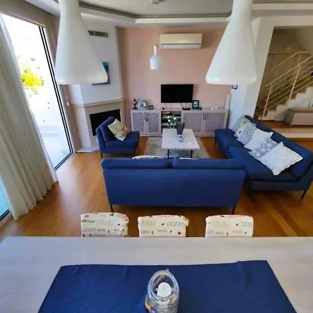 4-bed Private Pool And Ocean Views Vila *