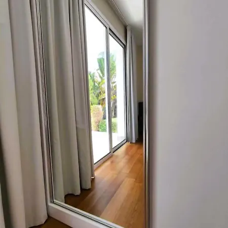 4-bed Private Pool And Ocean Views *